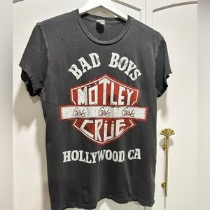 MADEWORN Mötley Crue Concert Tee Size Small